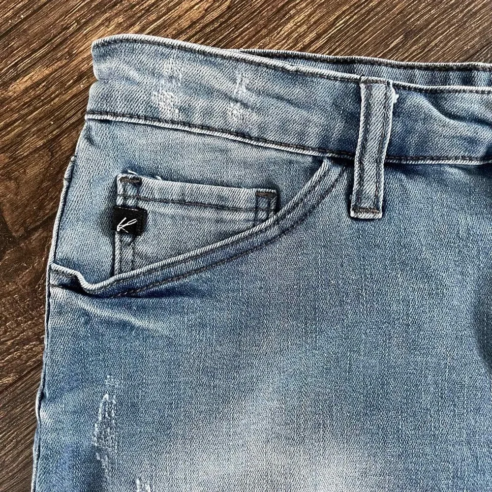 Kancan Denim‎ Mini Skirt Distressed Frayed Hem Light Wash Casual 28